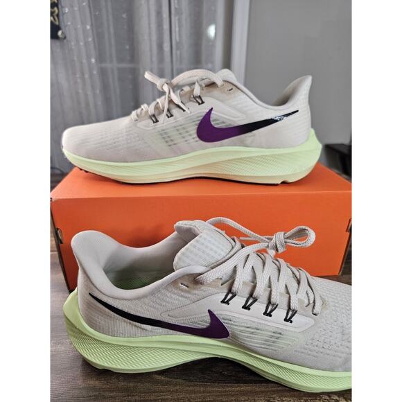 NIKE Air Zoom Pegasus 39 Running Shoes Mens 10‎ Light Orewood Plumb Purple - Picture 15 of 16